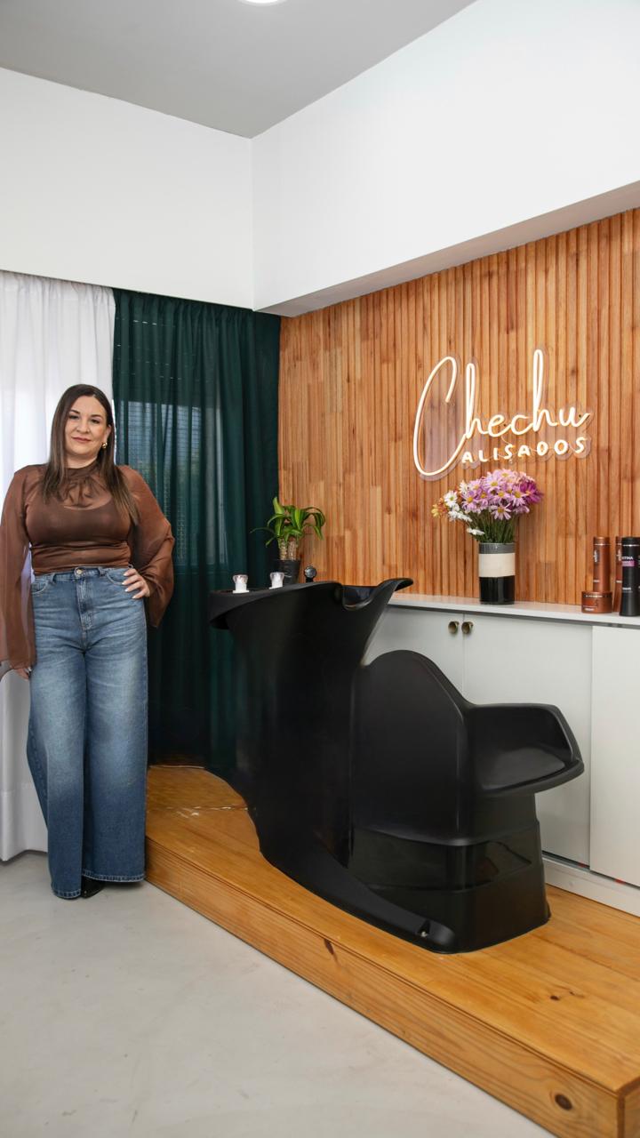Interior del salón Chechu Studio